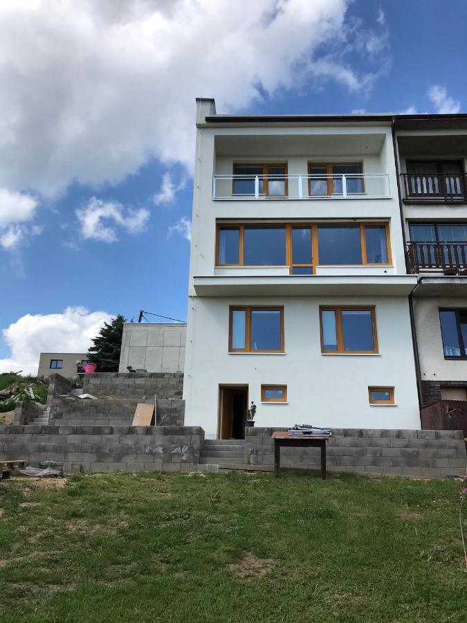 Soukromy Pokoj S Kuchyni A Koupelnou V Radovce Nove Mesto na Morave Extérieur photo